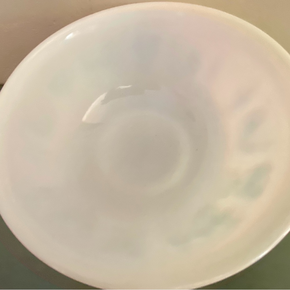 Pyrex mixing bowl, large. Vintage. 2.5 quart. - Picture 3 of 6